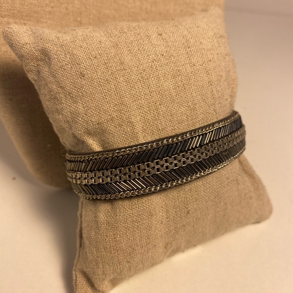 STELLA & DOT- Carter Bracelet - Picture 3 of 4